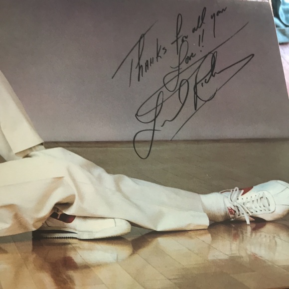 Perfect Condition Lionel Richie Vinyl - Picture 6 of 8